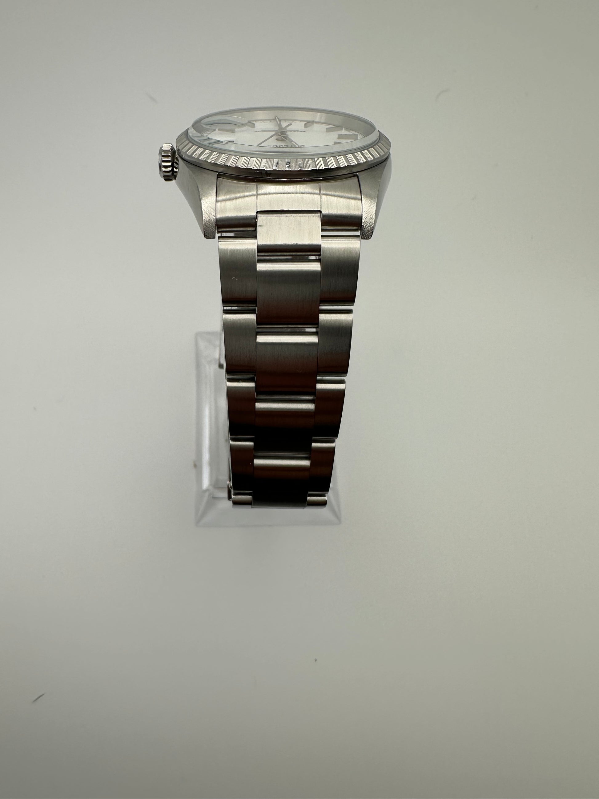 Rolex Datejust 36mm – White Dial, Oyster Bracelet, Full Set (2000 Ref. 16220) – PRE-OWNED