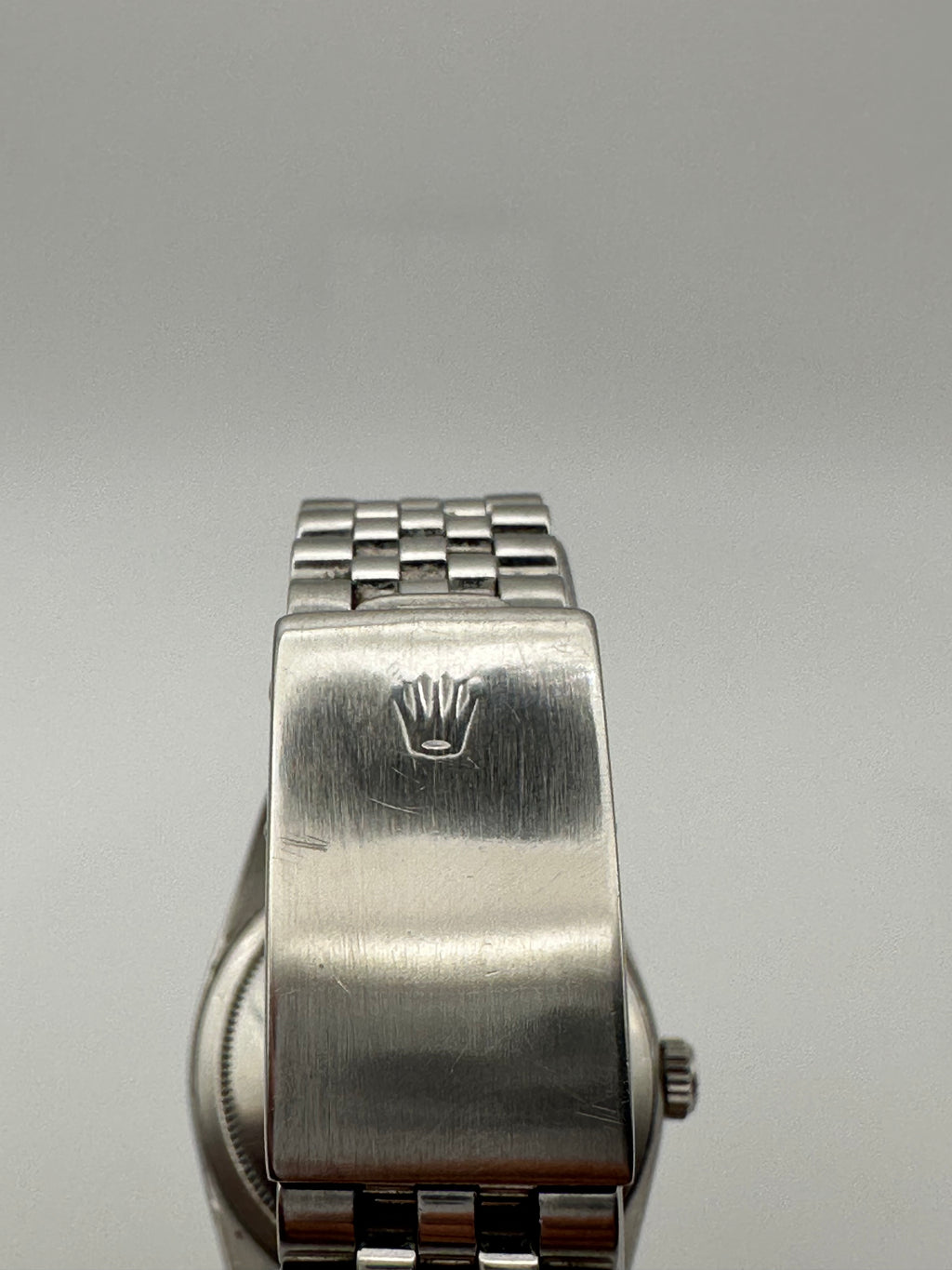 Rolex Datejust 36mm – Rare Salmon Dial, Jubilee, Full Set (1997 Ref. 16220)- PRE-OWNED